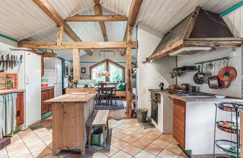 Sandviken Municipality Ski Chalet | Charming holiday home in Kungsgården, Gästrikland | SE20007