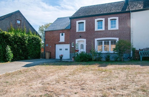 Houyet House | Charming Holiday Home in Houyet near Forest
