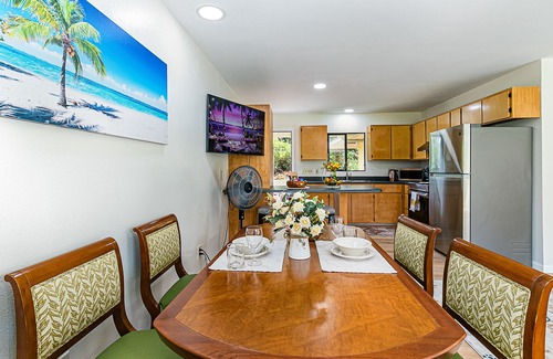 Fern Acres House | Charming Home in Mountain View