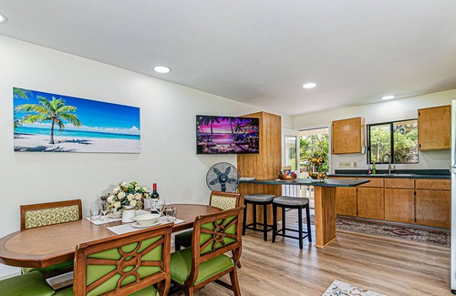 Fern Acres House | Charming Home in Mountain View
