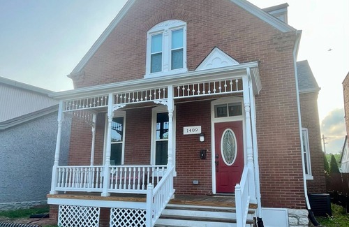 St. Charles House | Charming Home in Cozy Frenchtown Saint Charles