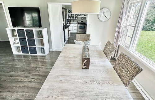 Neenah House | Charming home on a quiet street