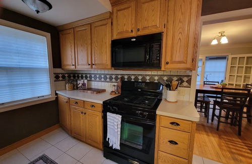 Faribault House | Charming home, quiet neighborhoodn< 2mi to Shattuck, game room, deck