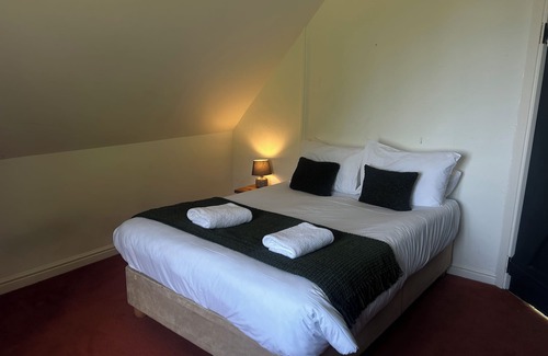Clovelly House | Charming hotel accommodation in the heart of the cobbled streets of Clovelly