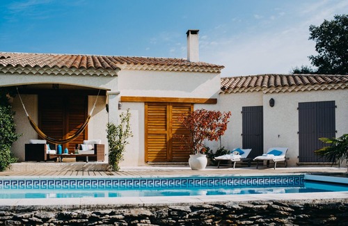 Castillon-du-Gard House | Charming house, ZEN atmosphere in the garrigue, Private heated pool & Jacuzzi