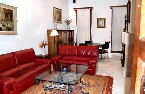 Ayora House | Charming House in Ayora + Terrace