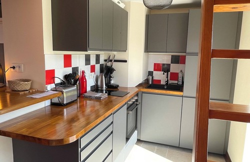 Quineville House | Charming house, sea and garden view, close to the D-Day landing beaches, sleeps 6