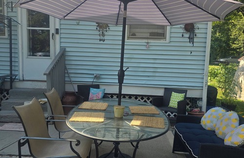 Wurtsboro House | Charming house with brook in the picturesque Village of Wurtsboro min from shops