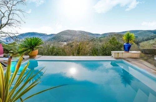 Saint-Paul-la-Coste House | Charming house with infinity pool in the Cévennes.