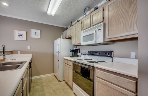 Little River Condo | Charming Intracoastal Waterway Getaway