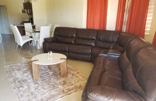 Falmouth House | Charming 3-bedroom in gated community of StoneBrook Manor Trelawny.