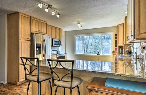 Kelso - Longview House | Charming Kelso Home w/Proximity to Cowlitz River!