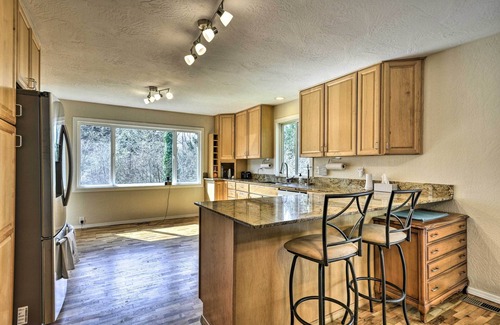 Kelso - Longview House | Charming Kelso Home w/Proximity to Cowlitz River!
