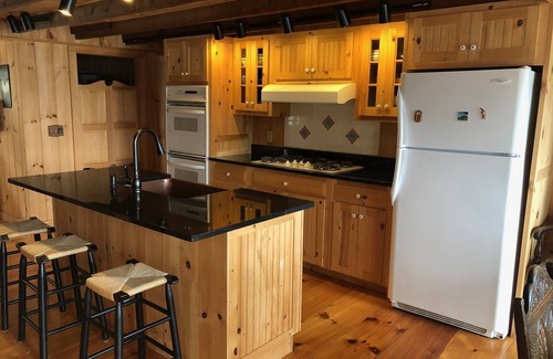 North Ferrisburgh Cottage | Charming Lake Cottage with Spectacular Views, Easy Water Access and Private Dock