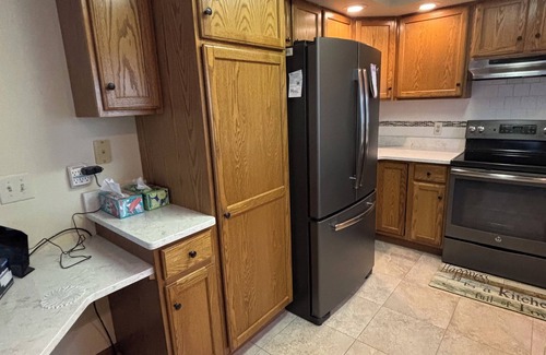 Frontier House | Charming Lakefront 3-bedroom house, located minutes from Hillsdale College