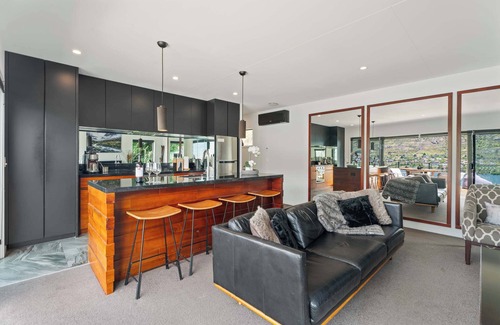 Frankton House | Charming Lakeview Home with Remarkable Views!
