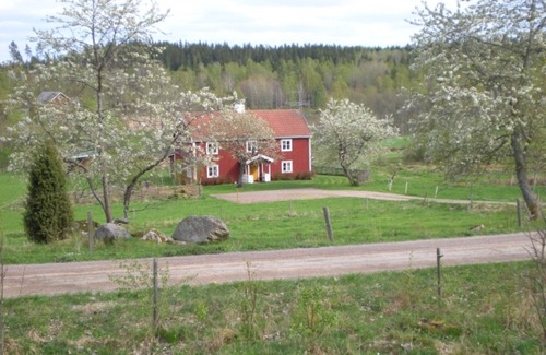 Granna House | Charming, large holiday home 10 minutes from beautiful Lake Vättern and Grenna