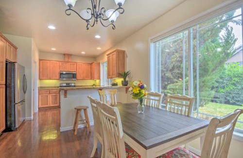 Medford House | Charming Medford Getaway about 4 Miles to Downtown!