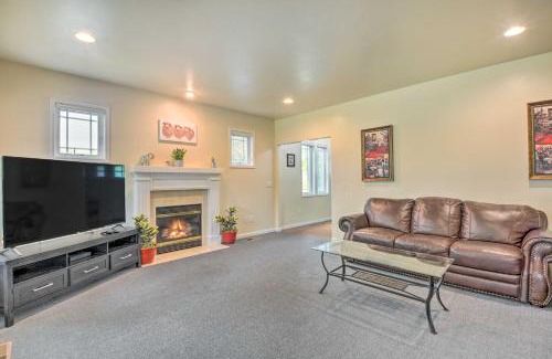 Medford House | Charming Medford Getaway about 4 Miles to Downtown!