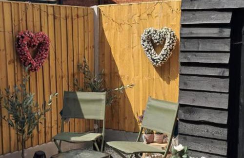 Middlewich House | Charming Middlewich House - Sleeps 4