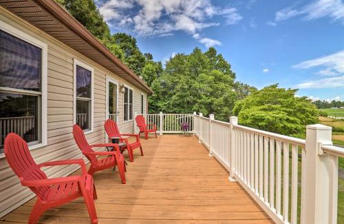 Mills River House | Charming Mills River Home with Porch and Yard!