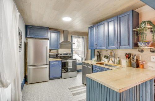 Lind-Bohanon House | Charming Minneapolis Home with Deck, 5 Mi to Central