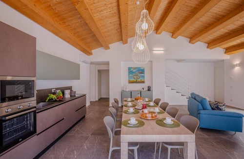 Montecosaro Villa | Charming modern villa with pool, just 15 minutes from the beaches of Civitanova Marche