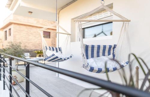 Segur de Calafell House | Charming New Beachside House up to 8 Beds!