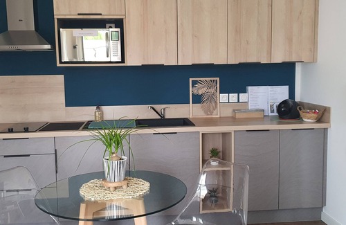 Hourtin Apartment | Charming new home between lake and town center