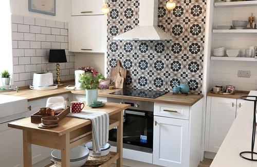 Birkdale House | Charming, newly renovated house near Birkdale Village