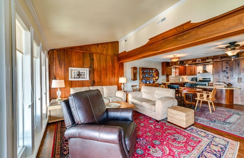Cave-in-Rock House | Charming Ohio River Home with Water Views & Porch!