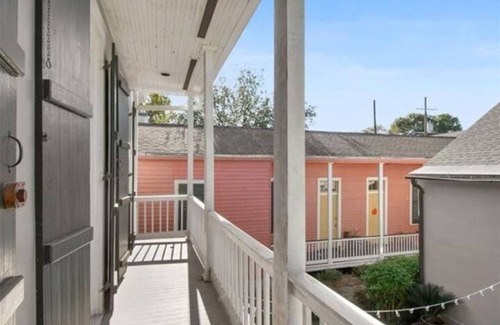 Treme Apartment | Charming One Bedroom Apartment with AC WiFi in enjoyable New Orleans