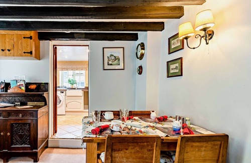 Ebrington Cottage | Charming period dog friendly cottage - Tythe Barn Cottage