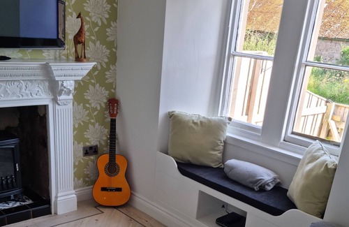 Horncliffe House | Charming pet friendly cottage near the pretty village of Norham Northumberland.