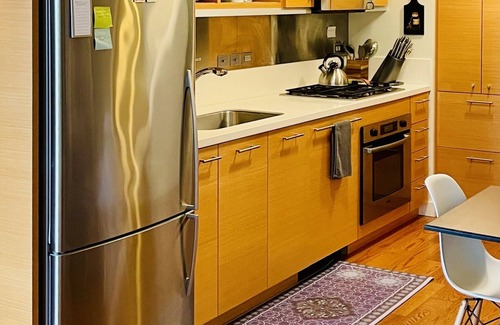 Corbett - Terwilliger - Lair Hill Apartment | Charming place with views of river and mountains