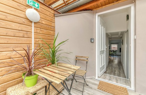 Voiron Apartment | Charming/Quiet/Bright