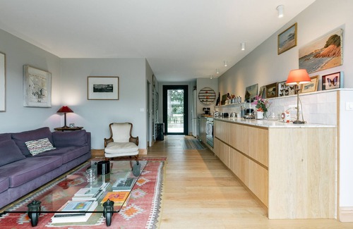 Saint-Julien-en-Born House | Charming Retreat in a 5-Hectare Park Near Contis Beaches – Ideal for 6 Guests