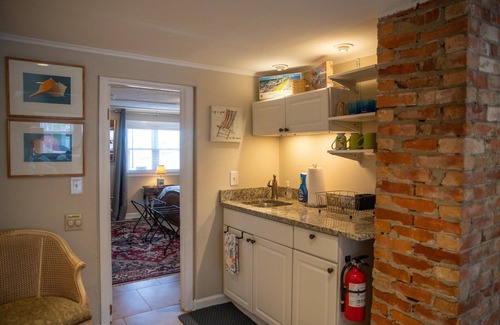 The Pines Apartment | Charming Rehoboth Beach Apartment - 1.5 Blocks to the Beach!