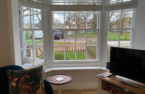 Hartley Wintney House | Charming renovated cottage in Hartley Wintney