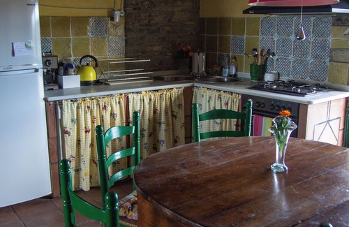 La Fueva Apartment | Charming rural house, Casa Blan, in Troncedo, with magnificent views of Ordesa.