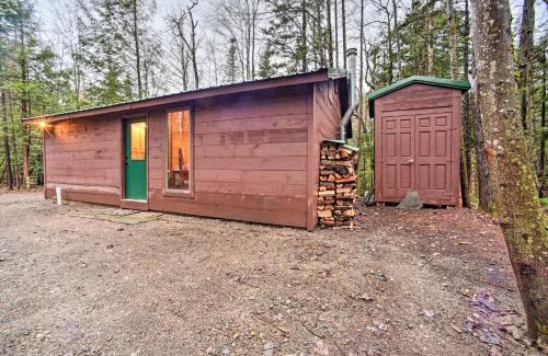 Town of Bleecker House | Charming Rural Retreat Great Sacandaga Lake Area!