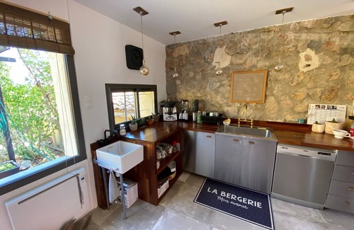 Grottes Caves House | Charming sheepfold - standing and warm! Near Leucate