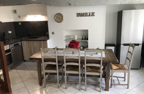 Montlouis-sur-Loire House | Charming stone house, 3*, quiet, close to amenities, Touraine Cottage