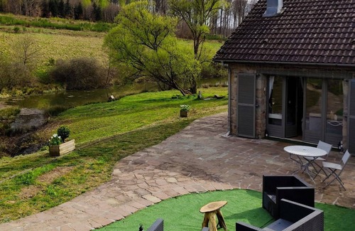 Uzemain Cottage | Charming stone cottage near Épinal