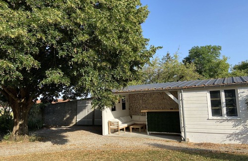 Mareau-aux-Bois Cottage | Charming Stone House with Park, Game Room, High-Speed WiFi, and Tennis Nearby