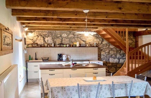 Robidisce House | Charming stone house NADIZA near Soca Valley