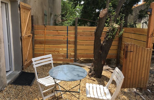 Capestang House | CHARMING STUDIO 15mn sea