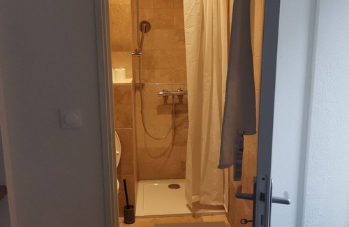 Kable Apartment | Charming studio apartment in lovely Strasbourg with WiFi