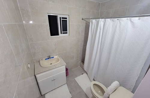Albion Apartment | Charming studio in fabulous Montego Bay with AC, WiFi