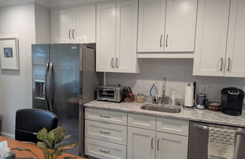 Mountainbrook Apartment | Charming studio in lovely Charlotte with WiFi, AC